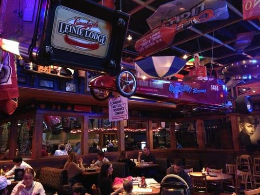 Ceiling is so cool here!!