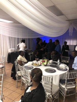 Dream World Florist & Decor