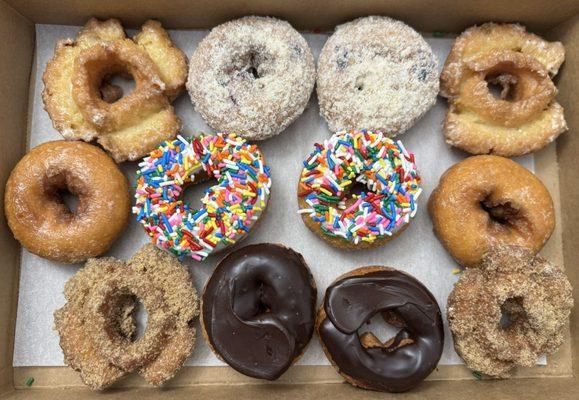 One dozen minis, you don't get to choose, this is how it comes.