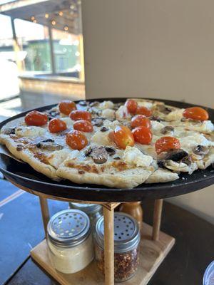 Andolini's Pizzeria Sliced Blue Dome