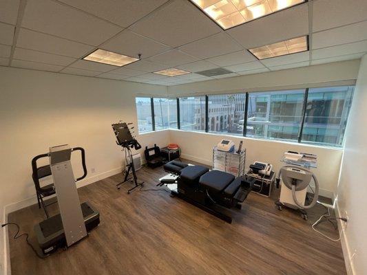 Dr. Kim SKY Chiropractic and Wellness Clinic