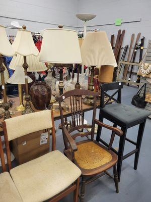 Free Cheap & Antique Store