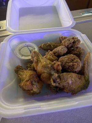 Guide's Sports Bar & Grill