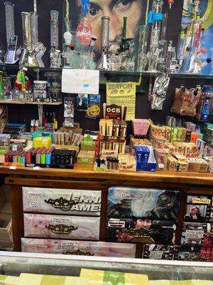 Twisted Smoke Shop - Fulton