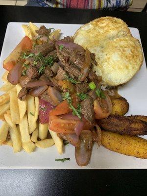 Lomo saltado