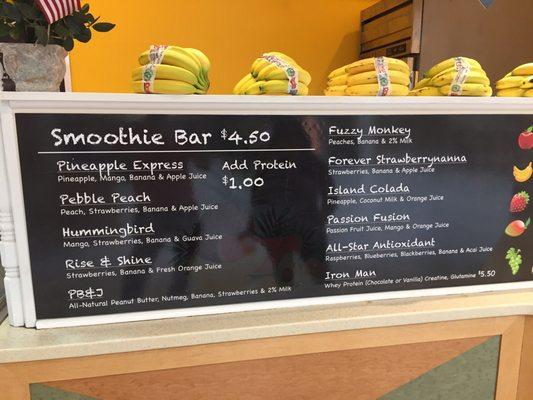 You can even order a smoothie at this bagel shop!