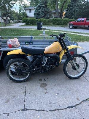 Awuie Autobody & Collision