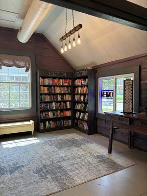 The Taleless Dog Booksellers