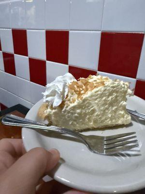 Coconut cream pie
