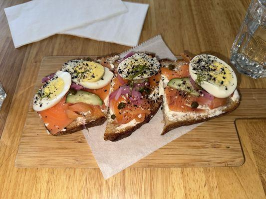 Smoked Salmon Breakfast