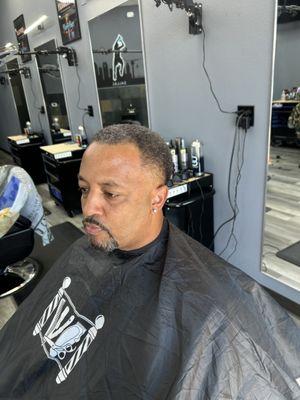Chewy Cutz at Blade King Barbershop