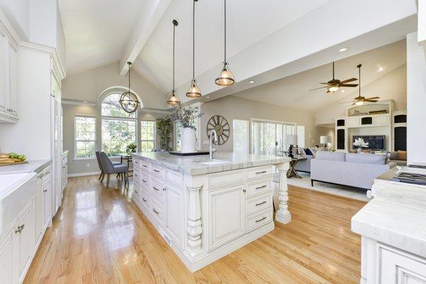 Andrea Duane & Company