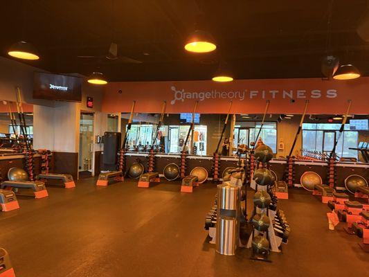 Spacious, weights area