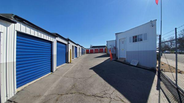 Keypad gate entry system for security.