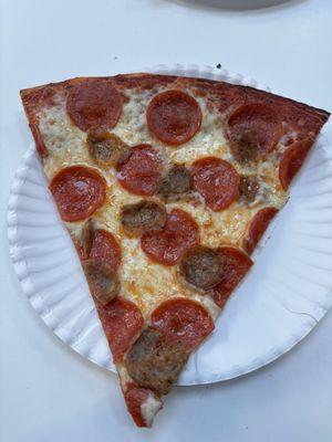 Sausage pepperoni pizza