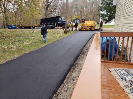 Lowe's Blacktop & Excavtg Inc