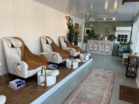 Foot soak area