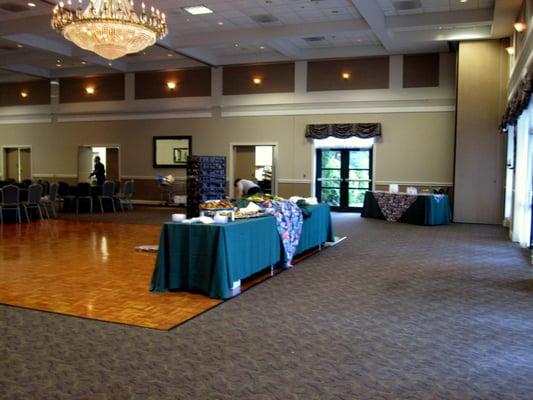 Ten Oaks Ballroom & Conference Center