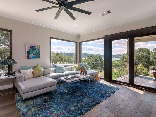 Hill Country Housekeepers