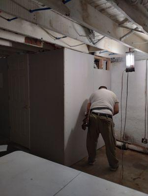 Ismael Paint and Construction