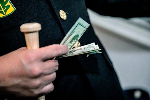 Andy Sandy Photo & Video