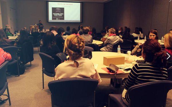 Falcon Digital Marketing presenting at local Houston Digital Marketing workshop.