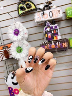 Avalon Nails & Spa