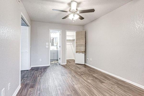 Diamond Ridge Apartments