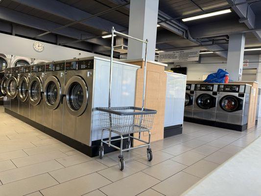 Machines with card readers