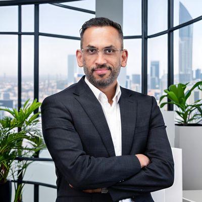Diaz Thomas, President