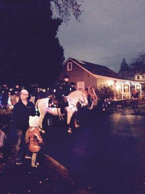 Holiday light parade