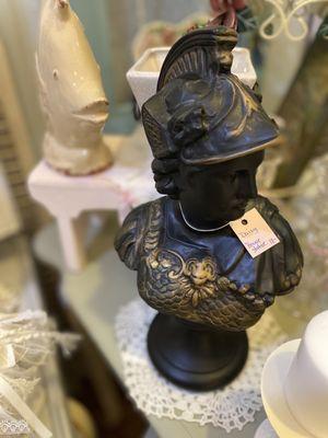 Antiques & Uniques in Ozona