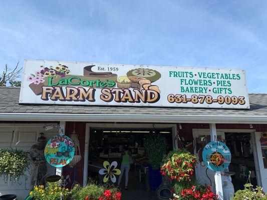 LA CORTE FARM STAND