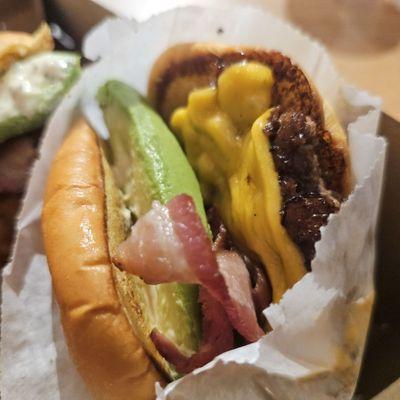Avocado Bacon Burger