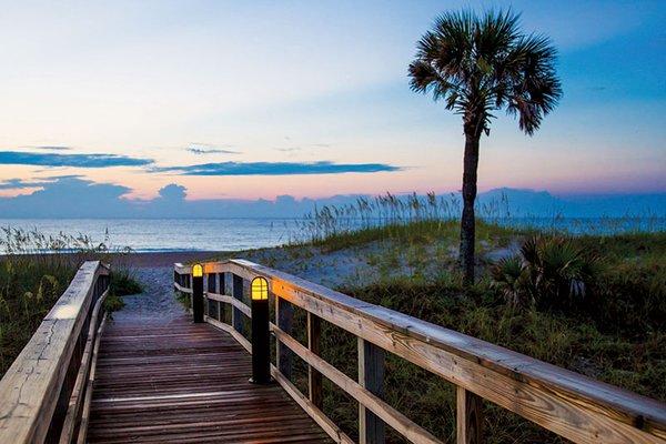 Interested in self-exploration near the ocean? Our office is walking distance from American & Burney Beach. Ask about oceanfront sessions.