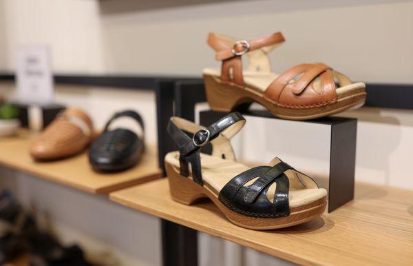 Dansko-A Footwise Concept
