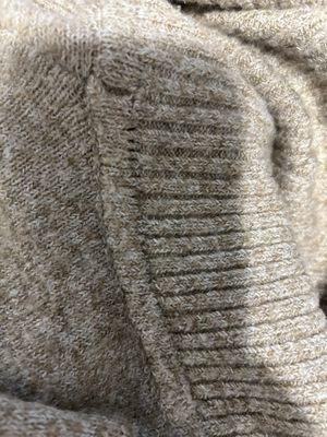 Neck. Thread has been separated.