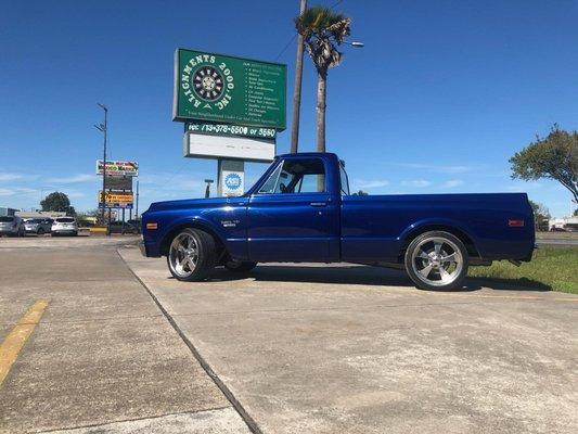 She is a Beauty 1972 GMC
