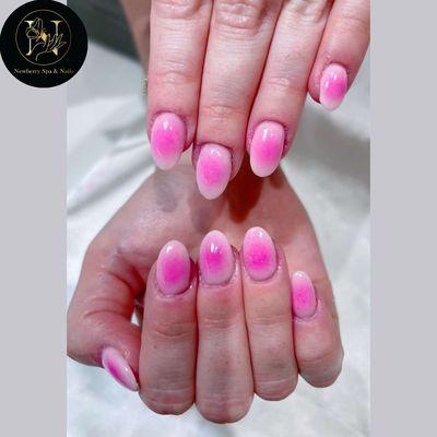Master Nails - Laurel