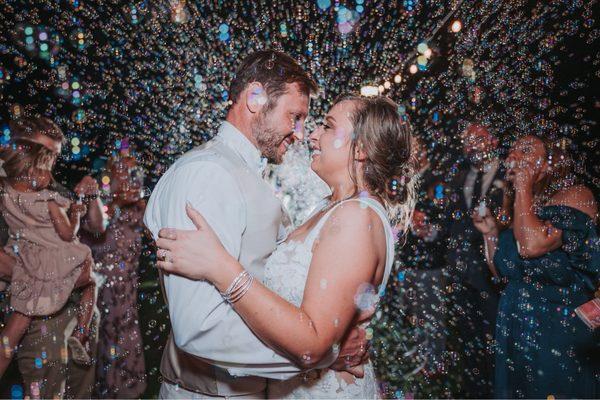 Burlap and Oak Wedding Photography