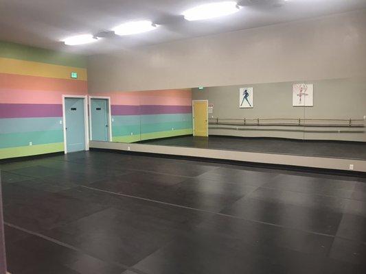 Mtn Green Dance Company