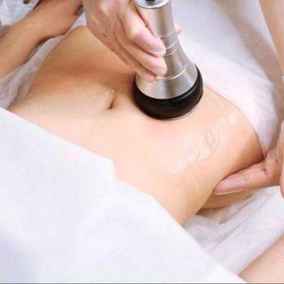 BODY CONTOURING
*Body contouring can eliminate fat
*Shapes areas of the body and tighten skin
*Nonsurgical option that uses heat laser.