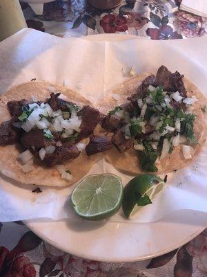 Tacos de lengua were as expected, very delicious. Haven't had these in a while. The avocado and red sauces are fantastic with the tacos.