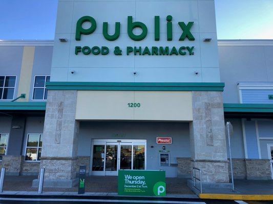 Publix Liquors