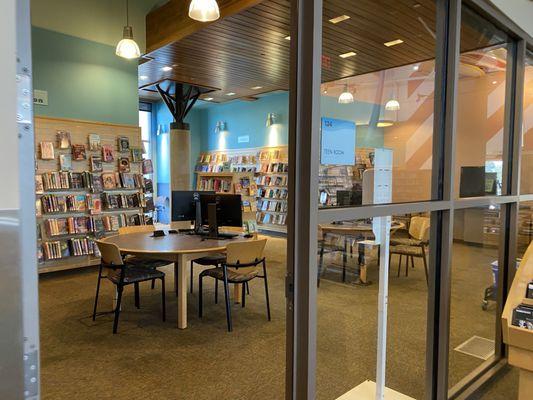 Redwood City Public Library - Redwood Shores Branch