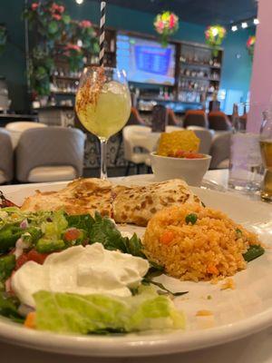 Lunch combo with shrimp quesadilla