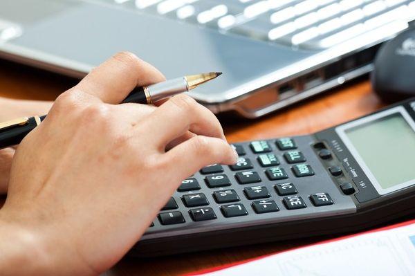 Robert C Russell Tax Service