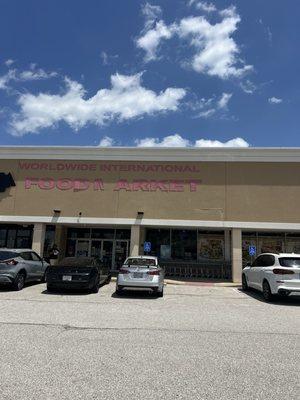 Worldwide International Food Market