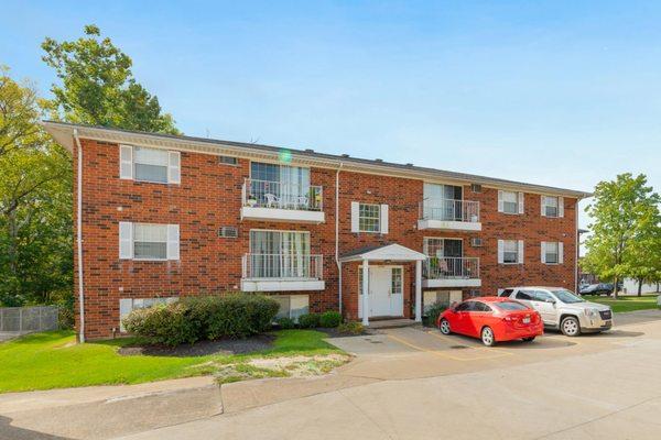 Walnut Hill Apartments