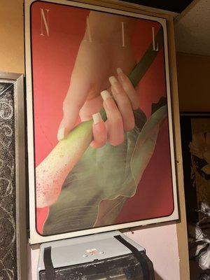 Hollywood Nails